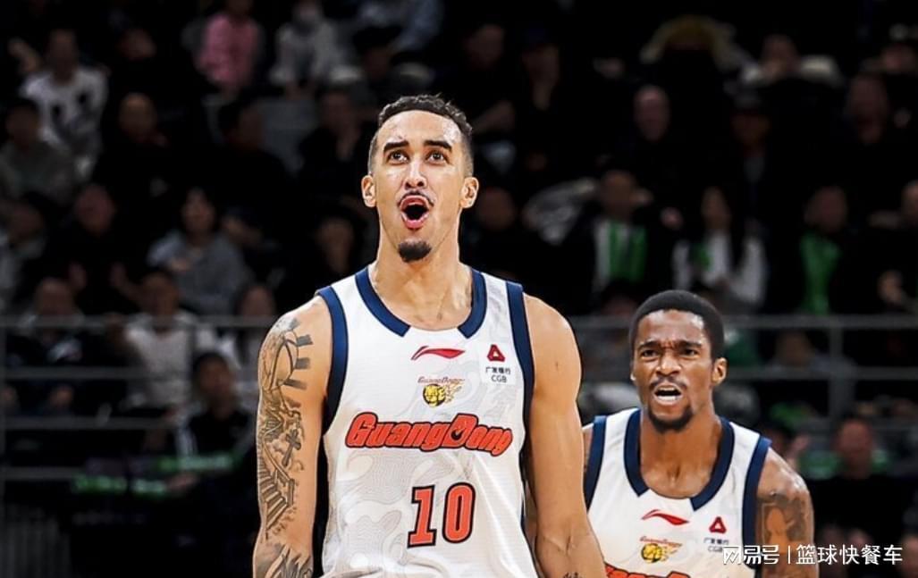 CBA新赛季最疯狂一夜！广东30分狂胜辽篮：第1争冠热门惨遭爆冷
